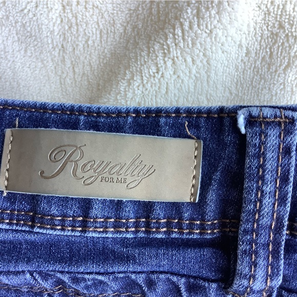 Womens Royalty For Me Jean Shorts size 16 - Picture 4 of 4